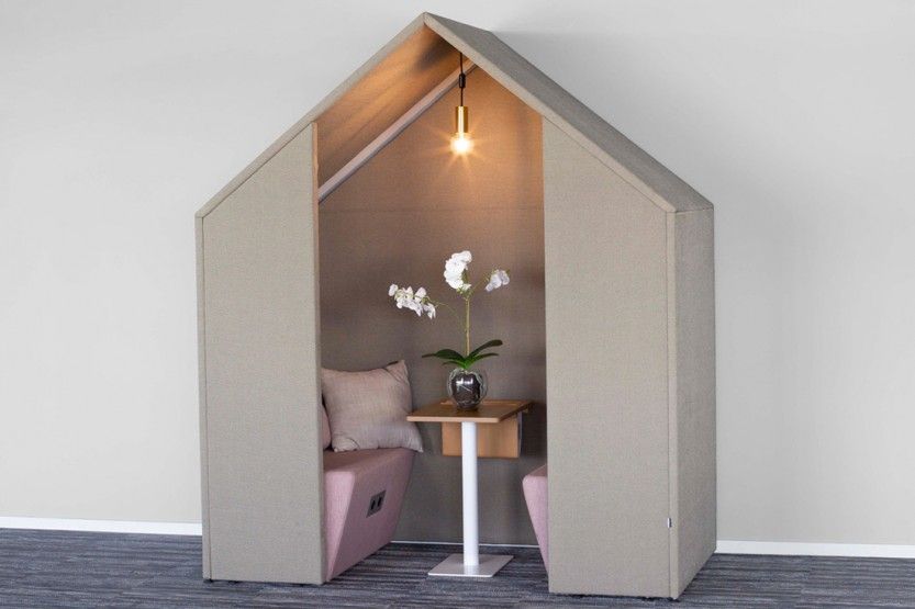 Half a Hut avec écran avant